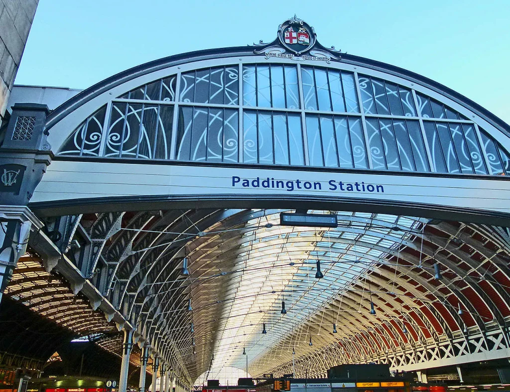 Taxi Paddington to Heathrow Airport