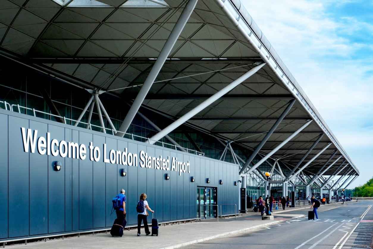 Stansted to Heathrow Airport Taxi Transfers